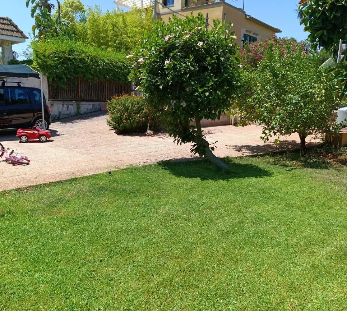 Casa In Giardino A Pochi Passi Dal Mare Villa Palermo