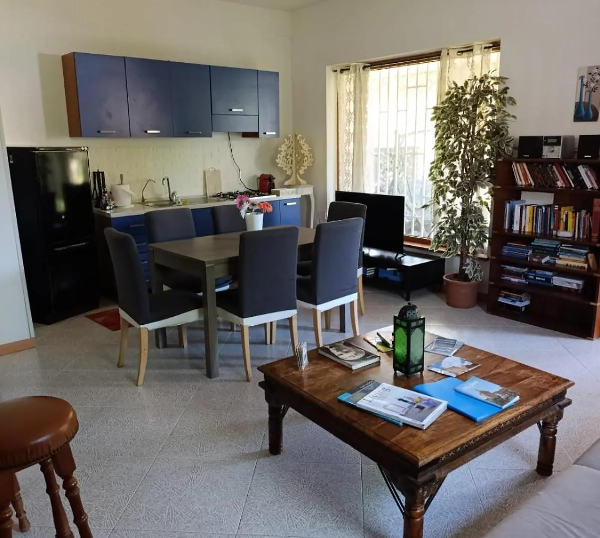 Casa In Giardino A Pochi Passi Dal Mare Villa Palermo 0*,