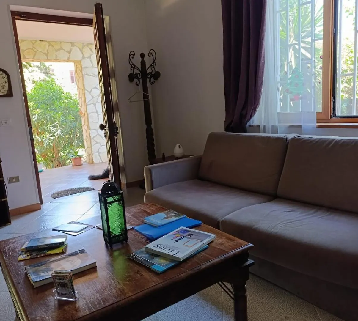 Casa In Giardino A Pochi Passi Dal Mare Villa Palermo 0*,  Italy