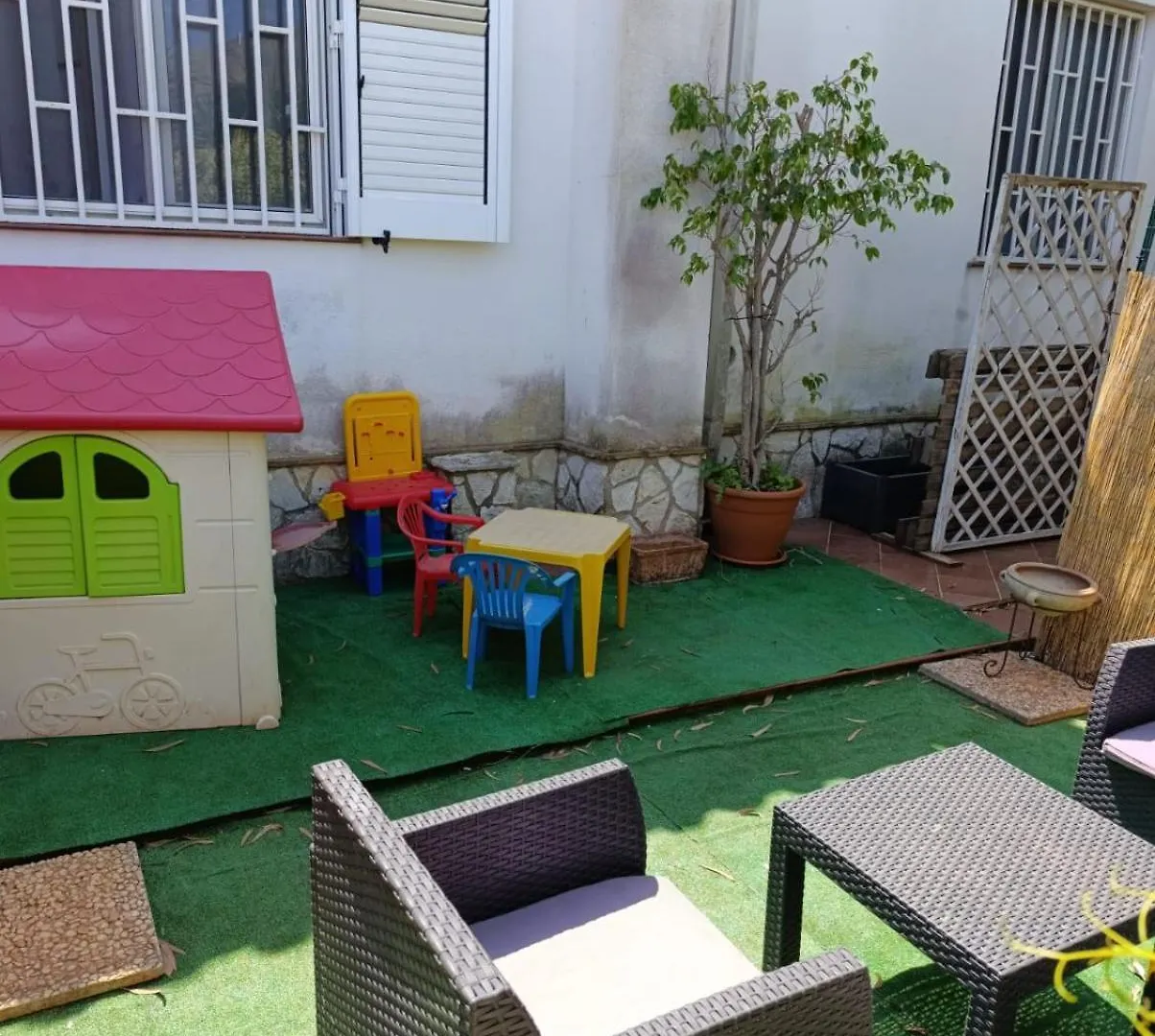 Holiday home Casa In Giardino A Pochi Passi Dal Mare Villa Palermo