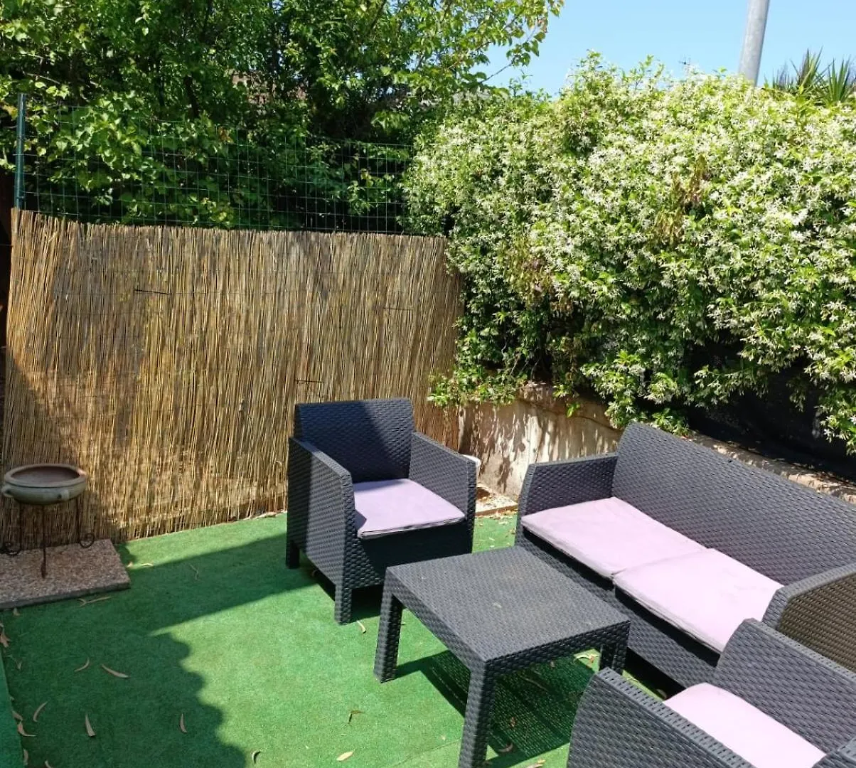 Holiday home Casa In Giardino A Pochi Passi Dal Mare Villa Palermo Italy
